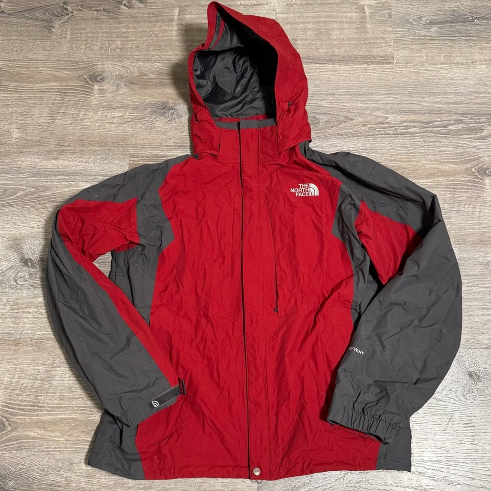 The North Face Men's Bold Red and Charcoal Raincoat
